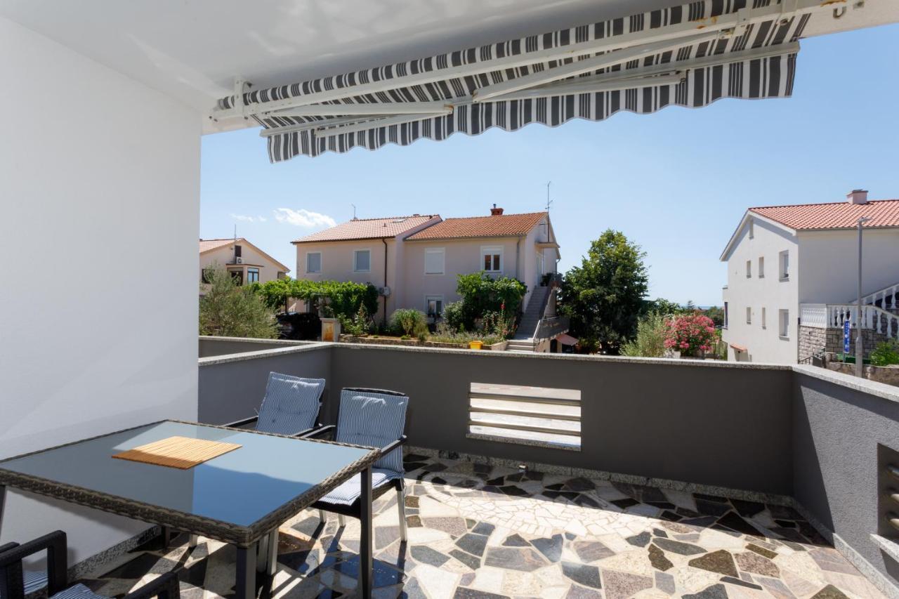 Apartments Lacic Veglia Exterior foto